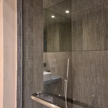 Serendipity - Navigli 3* Milánó