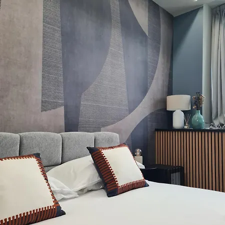Πανσιόν Serendipity - Navigli 4*