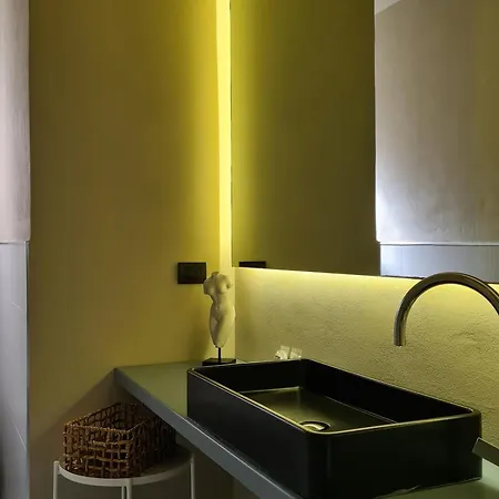 Serendipity - Navigli Πανσιόν 4*