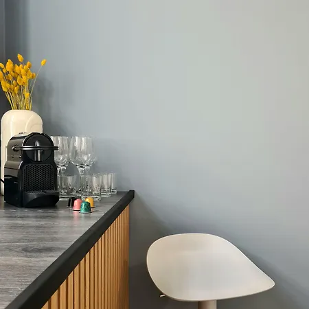 Πανσιόν Serendipity - Navigli 4*